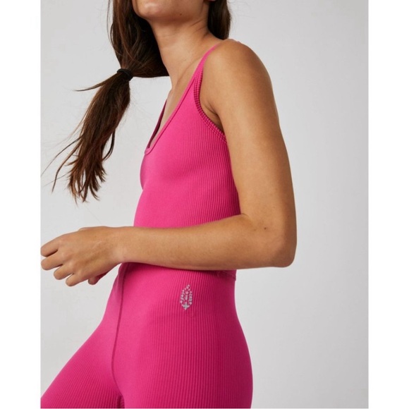 FP MOVEMENT Free Throw Onesie / Punch Crush - Picture 4 of 6